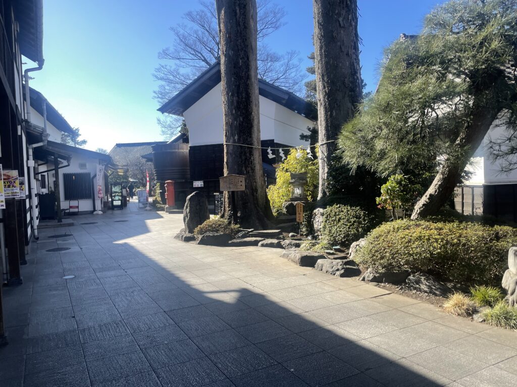 石川酒造内観仕込み水前